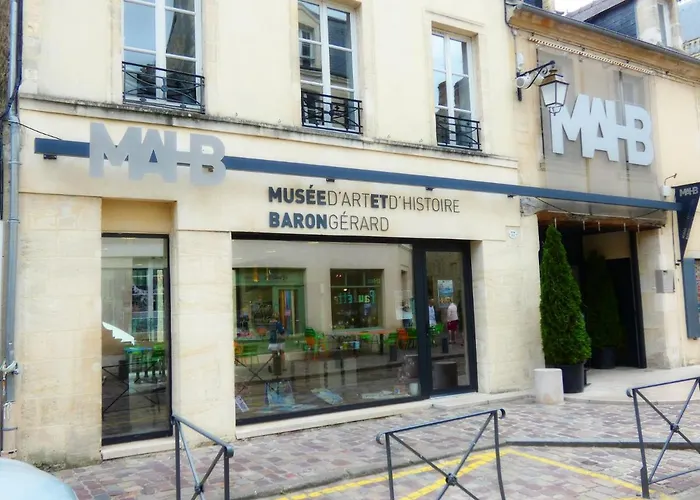 Grand - Centre Historique - Lumineux - - Proche Omaha