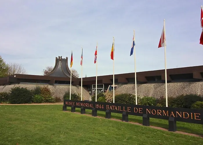 Grand - Centre Historique - Lumineux - - Proche Omaha Appartement *