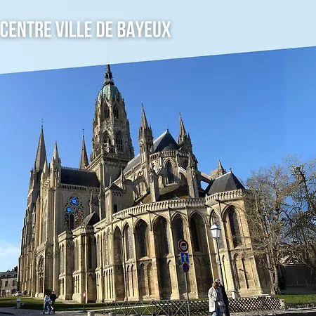 Freedom Grand Triplex Lumineux Decoration Contemporaine - Plein Centre Historique - Parking Gratuit A Proximite Proche Commerces Restaurants - Plages Du Debarquement