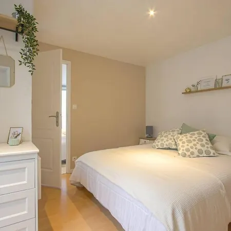 Apartman Freedom Grand Triplex Lumineux Decoration Contemporaine - Plein Centre Historique - Parking Gratuit A Proximite Proche Commerces Restaurants - Plages Du Debarquement Bayeux