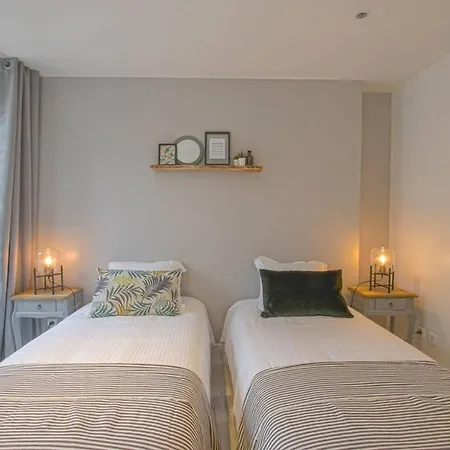 Apartment Freedom Grand Triplex Lumineux Decoration Contemporaine - Plein Centre Historique - Parking Gratuit A Proximite Proche Commerces Restaurants - Plages Du Debarquement *