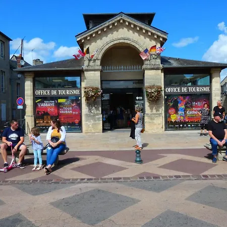 Apartman Freedom Grand Triplex Lumineux Decoration Contemporaine - Plein Centre Historique - Parking Gratuit A Proximite Proche Commerces Restaurants - Plages Du Debarquement Bayeux